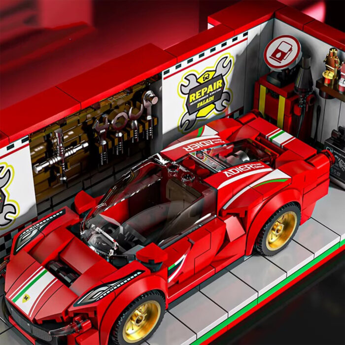 პატარა მანქანა პოდიუმით - წითელი